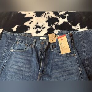 Levi's Cinch Barrel Jeans